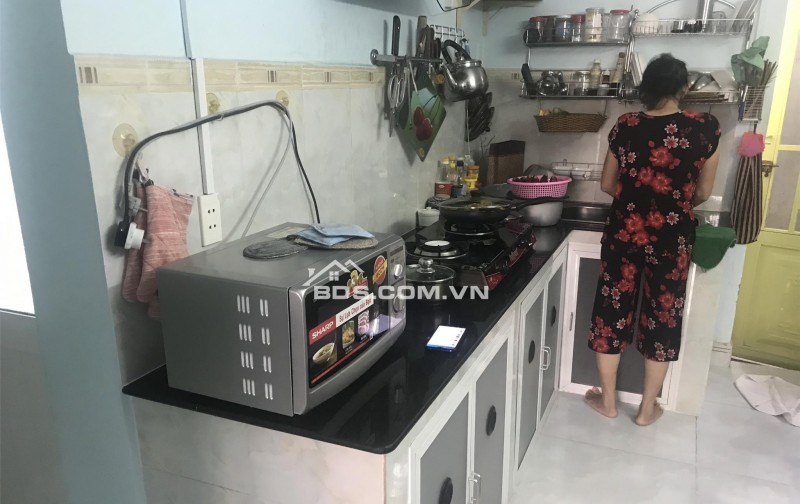 Cần bán nhà Quận 9 65m2 ngay chợ Long Trường - Đông Tăng Long giá 3.17 tỉ sang sổ